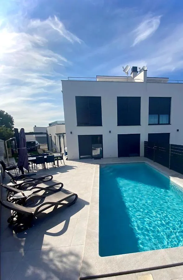 Villa Joka Banjole 0*,
